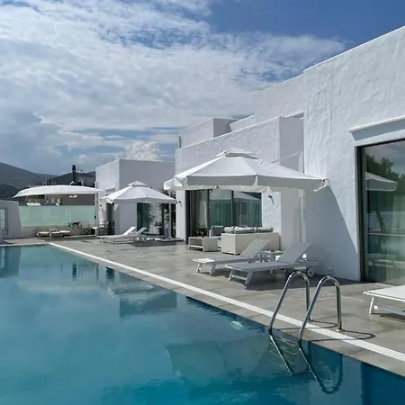 Guest house Elia Waterfront Suites & Pool *