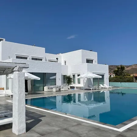 Guest house Elia Waterfront Suites & Pool Corinth
